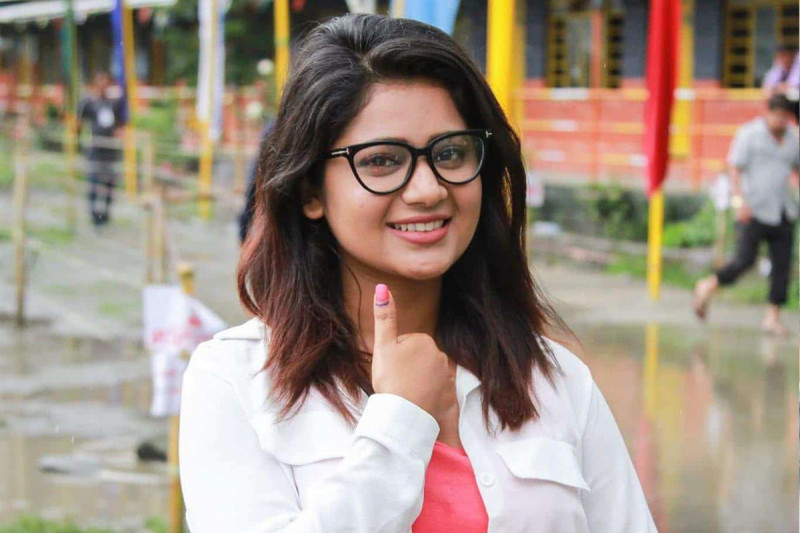 अमेरिकाबाट केकी अधिकारीको गुनासो- भोट हाल्न नपाउँदा चित्त दुख्ने रहेछ